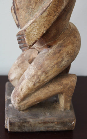 Lega Iginga Statue