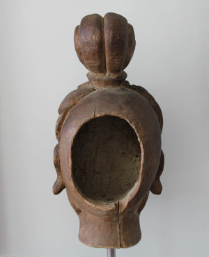 Cabeza de Lokapala de la Dinastía Tang