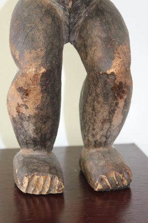 Lega Sakimatwematwe Statue
