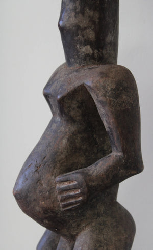 Singiti Hemba Statue