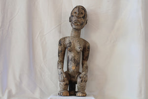 Figura Femenina Igbo