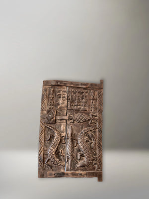 Dogon barn door