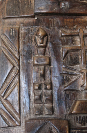 Dogon barn door